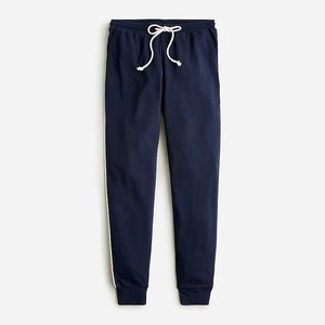 J Crew relaxed jogger pant, navy, size Small, NWT